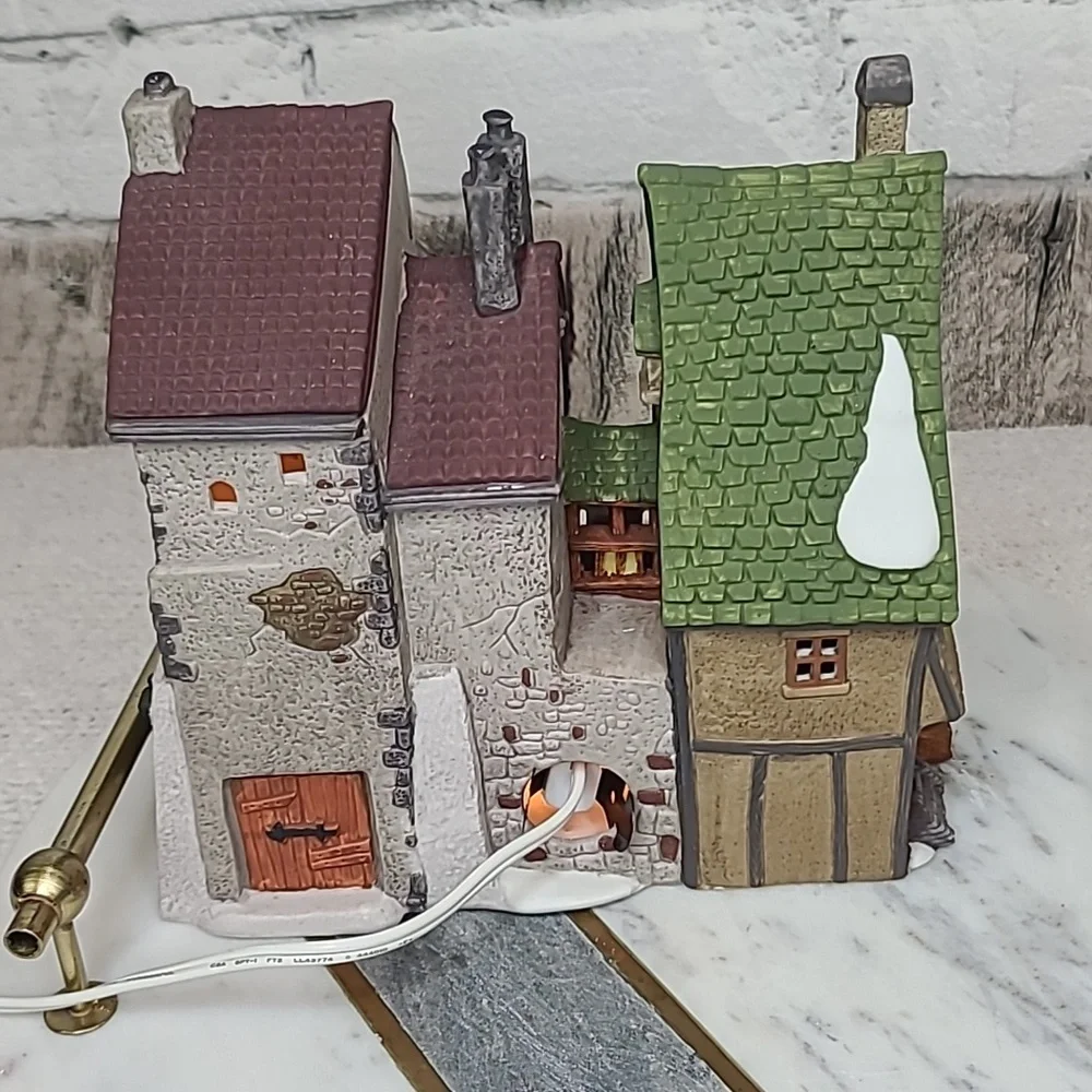 Department 56 Vtg Heritage Village Collection Oliver Twist 